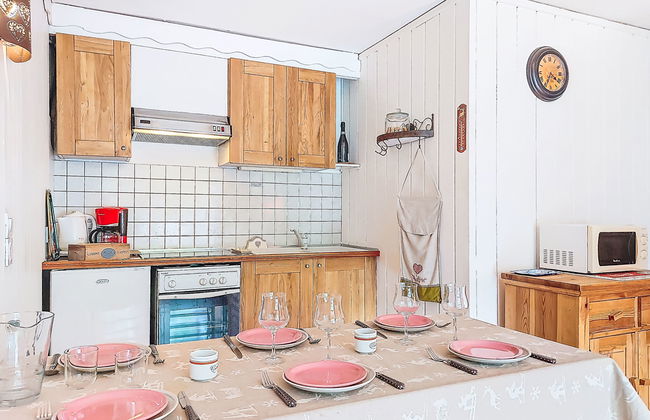 Appartement de 2 chambres à Saint-Gervais-les-Bains avec terrasse - Photo 3