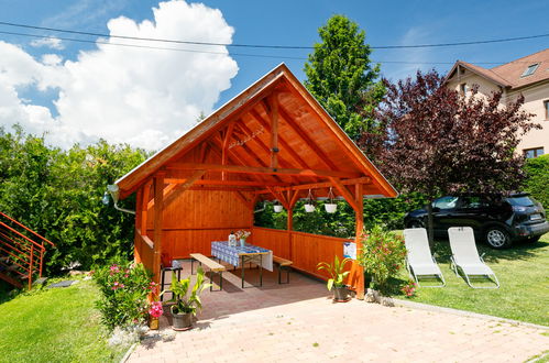 Foto 27 - Casa de 2 quartos em Badacsonytomaj com piscina privada e jardim