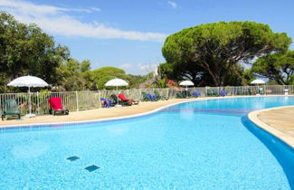 Foto 1 - Apartamento de 3 habitaciones en Fréjus con piscina y vistas al mar