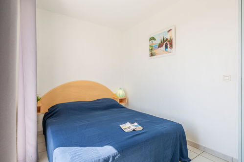 Foto 9 - Appartamento con 3 camere da letto a Fréjus con piscina e giardino