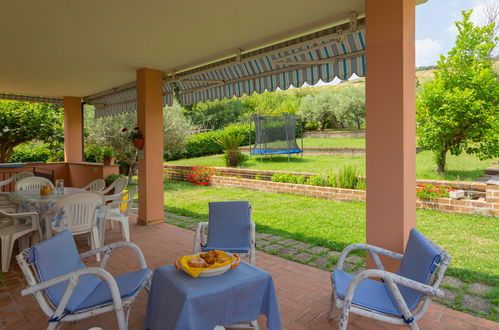 Foto 4 - Casa de 4 quartos em Pineto com jardim e terraço