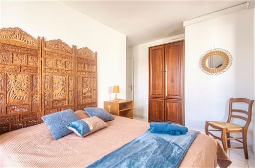 Foto 3 - Apartment mit 2 Schlafzimmern in Fréjus mit terrasse und blick aufs meer
