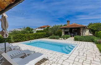 Photo 1 - 2 bedroom House in Poreč with private pool and sea view