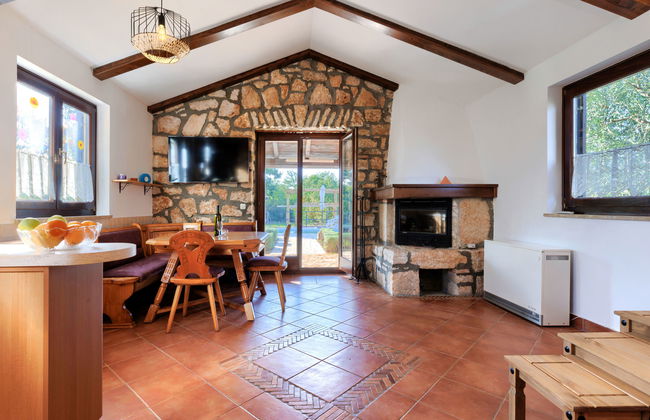 Casa de 3 quartos em Poreč com piscina privada e jardim - Foto 13
