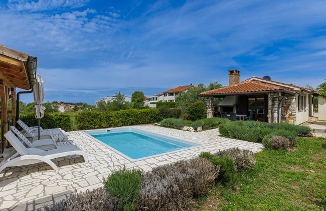 Casa de 3 quartos em Poreč com piscina privada e jardim - Foto 20
