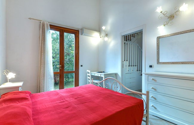 Casa de 3 quartos em Rio com jardim e terraço - Foto 13