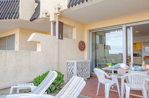 Photo 16 - 2 bedroom Apartment in Fréjus with garden and terrace