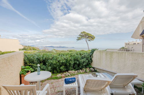 Foto 4 - Apartamento de 2 habitaciones en Fréjus con jardín y vistas al mar