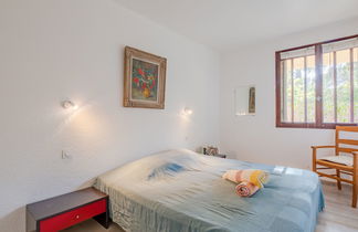 Foto 3 - Apartamento de 2 quartos em Fréjus com jardim e terraço