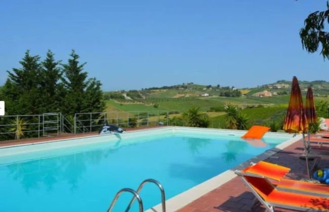 Appartement de 4 chambres à Città Sant'Angelo avec piscine et jardin - Photo 18