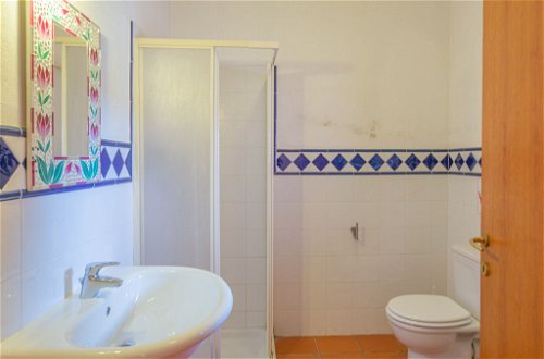 Foto 10 - Apartamento de 4 quartos em Città Sant'Angelo com piscina e vistas do mar