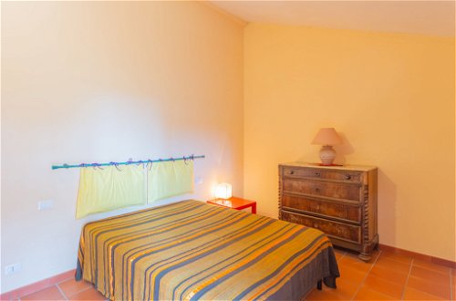 Foto 9 - Appartamento con 4 camere da letto a Città Sant'Angelo con piscina e vista mare