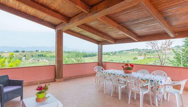 Appartamento con 4 camere da letto a Città Sant'Angelo con piscina e giardino - Foto 4