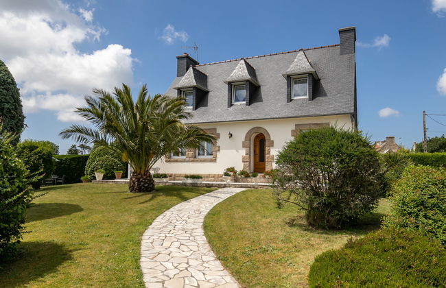Casa de 5 quartos em Pleumeur-Bodou com jardim e terraço - Foto 1