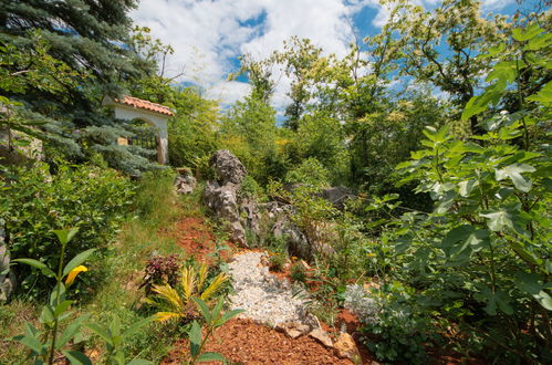 Photo 22 - Maison de 3 chambres à Opatija avec piscine privée et vues à la mer