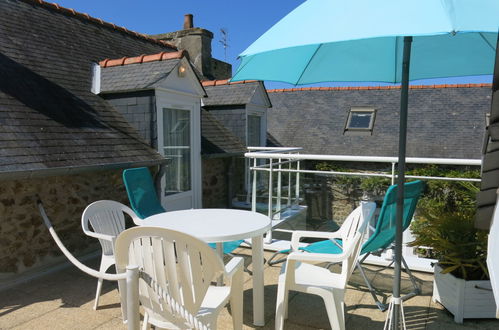 Foto 15 - Apartamento de 1 habitación en Dinard con terraza y vistas al mar