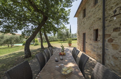 Foto 44 - Haus mit 4 Schlafzimmern in Castiglione d'Orcia mit privater pool und garten