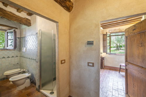 Photo 29 - 4 bedroom House in Castiglione d'Orcia with private pool and garden