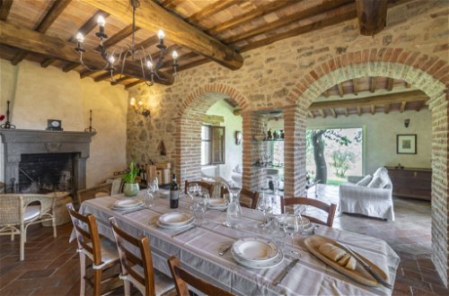 Photo 11 - Maison de 4 chambres à Castiglione d'Orcia avec piscine privée et jardin