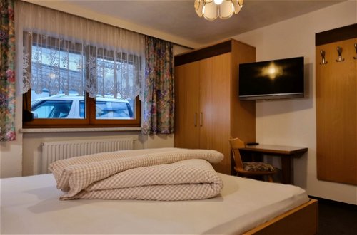 Foto 18 - Appartamento con 3 camere da letto a Kappl con vista sulle montagne