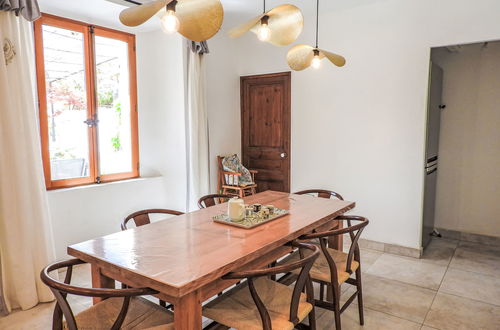 Foto 18 - Appartamento con 3 camere da letto a Saint-Cyr-sur-Mer con piscina privata e giardino