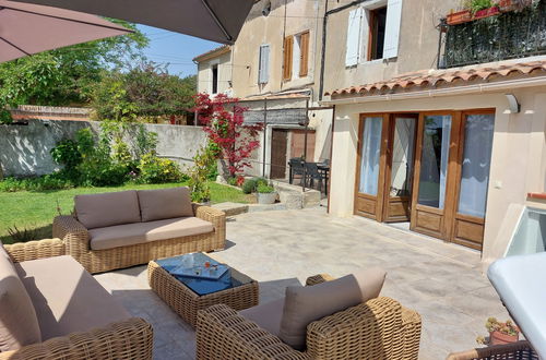 Foto 34 - Appartamento con 3 camere da letto a Saint-Cyr-sur-Mer con piscina privata e giardino