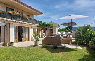 Foto 1 - Appartamento con 3 camere da letto a Saint-Cyr-sur-Mer con piscina privata e giardino