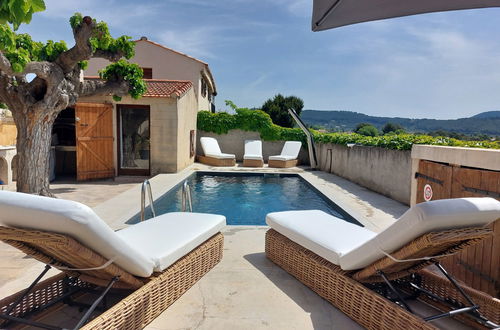 Foto 2 - Appartamento con 3 camere da letto a Saint-Cyr-sur-Mer con piscina privata e giardino