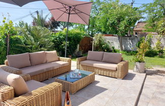 Foto 3 - Appartamento con 3 camere da letto a Saint-Cyr-sur-Mer con piscina privata e giardino