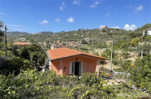 Photo 6 - 2 bedroom House in Imperia with garden and sea view
