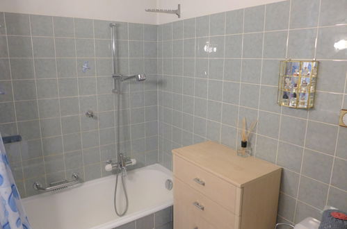 Foto 16 - Apartamento em Lens com piscina e vista para a montanha