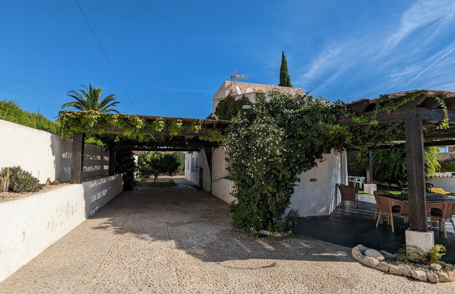 Casa de 4 quartos em La Nucia com piscina privada e jardim - Foto 24