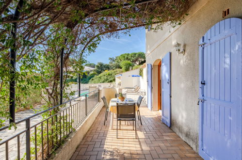 Photo 20 - Maison de 4 chambres à Roquebrune-sur-Argens avec piscine privée et vues à la mer