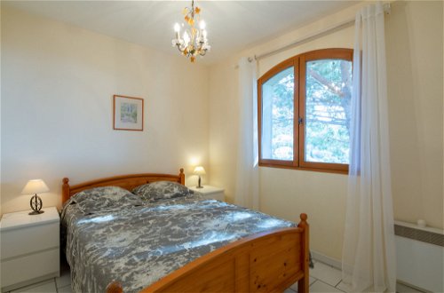 Foto 14 - Haus mit 4 Schlafzimmern in Roquebrune-sur-Argens mit privater pool und blick aufs meer