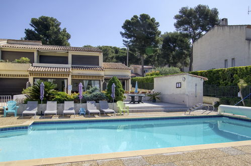 Photo 23 - Appartement de 2 chambres à Saint-Cyr-sur-Mer avec piscine et jardin