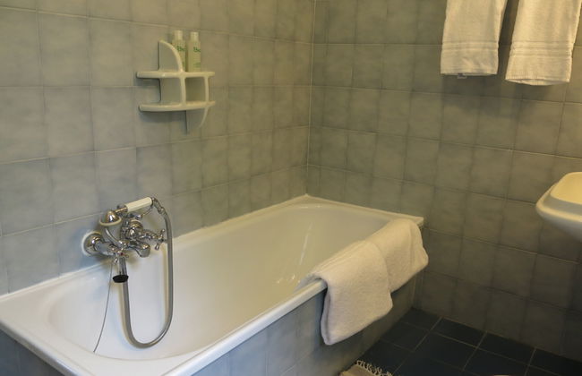 Casa de 5 quartos em Cossano Belbo com piscina privada e jardim - Foto 27