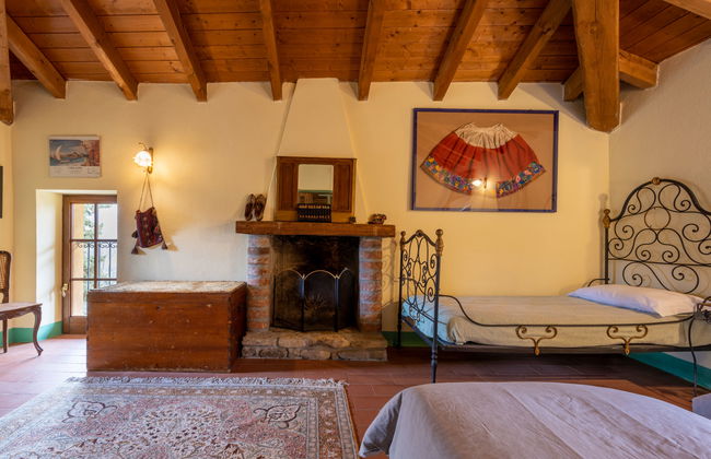 Casa de 5 quartos em Cossano Belbo com piscina privada e jardim - Foto 13