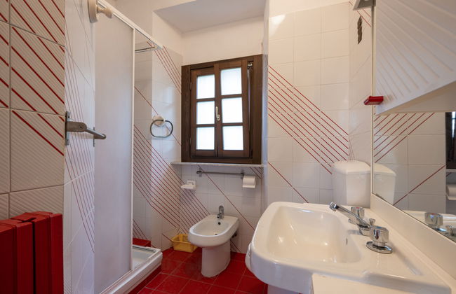Casa de 5 quartos em Cossano Belbo com piscina privada e jardim - Foto 24