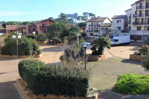 Foto 15 - Appartamento con 1 camera da letto a Capbreton con piscina e vista mare