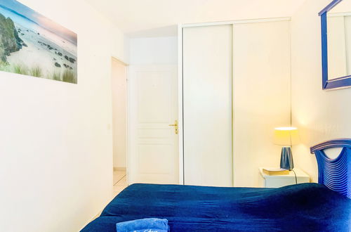 Photo 10 - Appartement de 2 chambres à Fréjus avec piscine et jardin