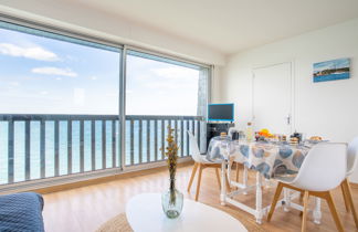 Foto 1 - Apartment mit 1 Schlafzimmer in Saint-Pierre-Quiberon mit blick aufs meer