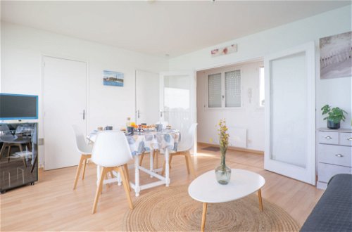 Foto 6 - Apartment mit 1 Schlafzimmer in Saint-Pierre-Quiberon mit blick aufs meer