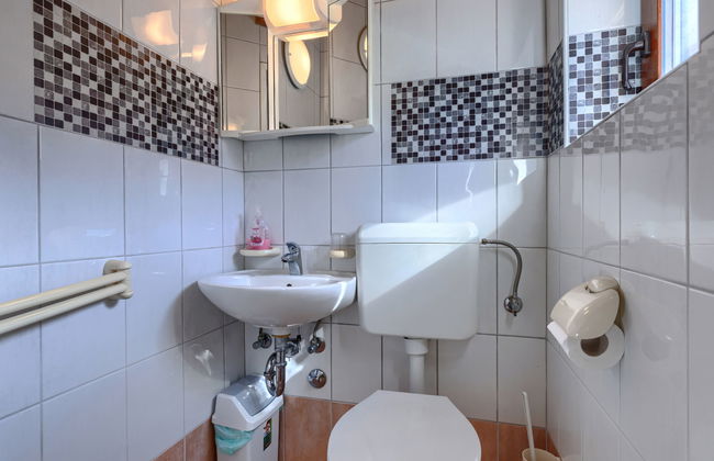 Casa de 4 quartos em Kršan com piscina e jardim - Foto 33