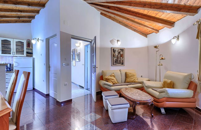 Casa de 4 quartos em Kršan com piscina e jardim - Foto 5
