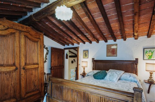 Foto 16 - Casa con 2 camere da letto a Camaiore con terrazza e vista mare