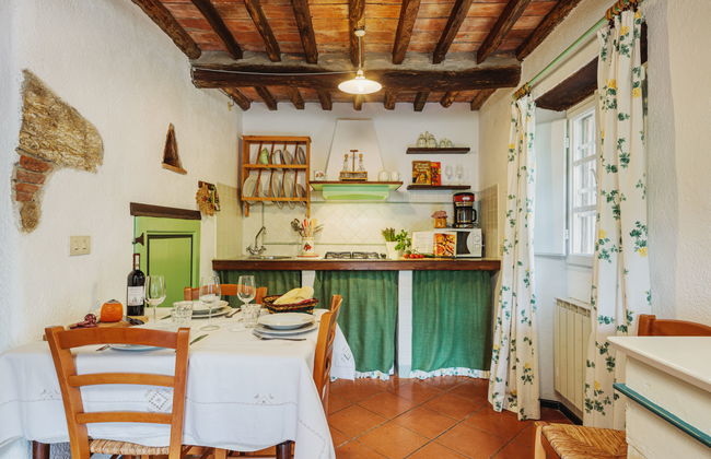 Haus mit 2 Schlafzimmern in Camaiore mit garten und terrasse - Foto 11