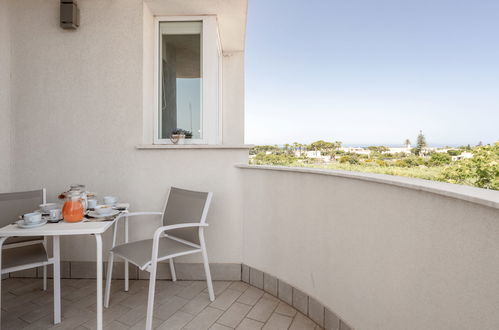 Foto 10 - Apartamento de 1 habitación en Marsala con piscina y vistas al mar