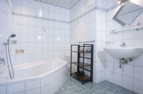 Foto 32 - Apartamento de 6 quartos em Stummerberg com jardim e sauna