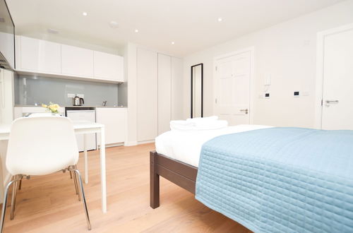 Photo 9 - Fitzroy Serviced Apartments by Concept Apartments