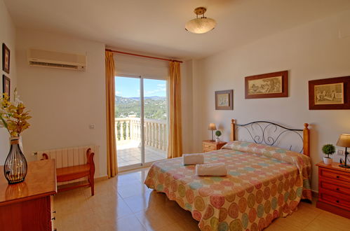 Foto 3 - Casa con 4 camere da letto a Calp con piscina privata e vista mare